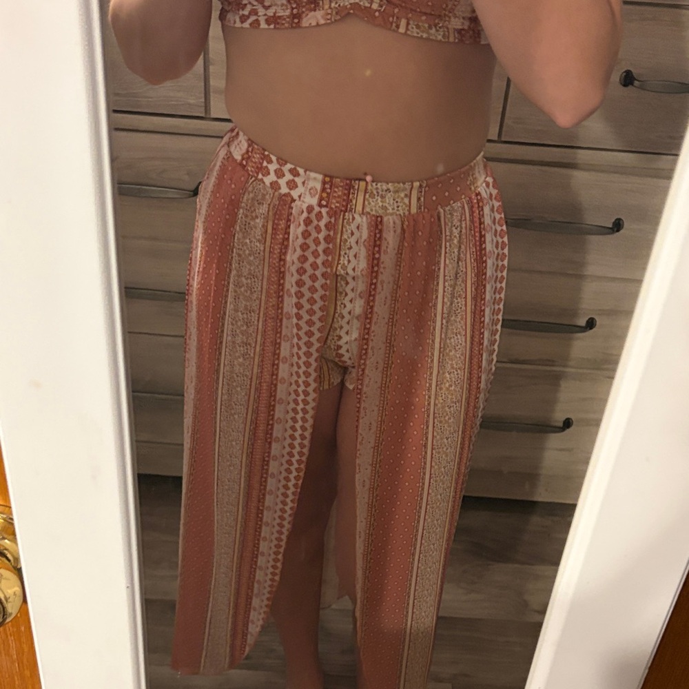 No Boundaries Pink and White Striped Pants